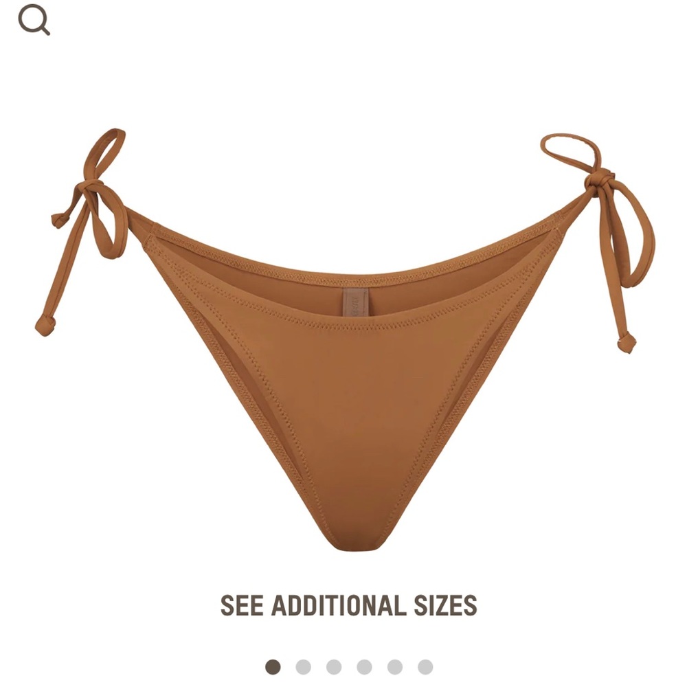 NWT Skims Dipped Tie Bottoms
